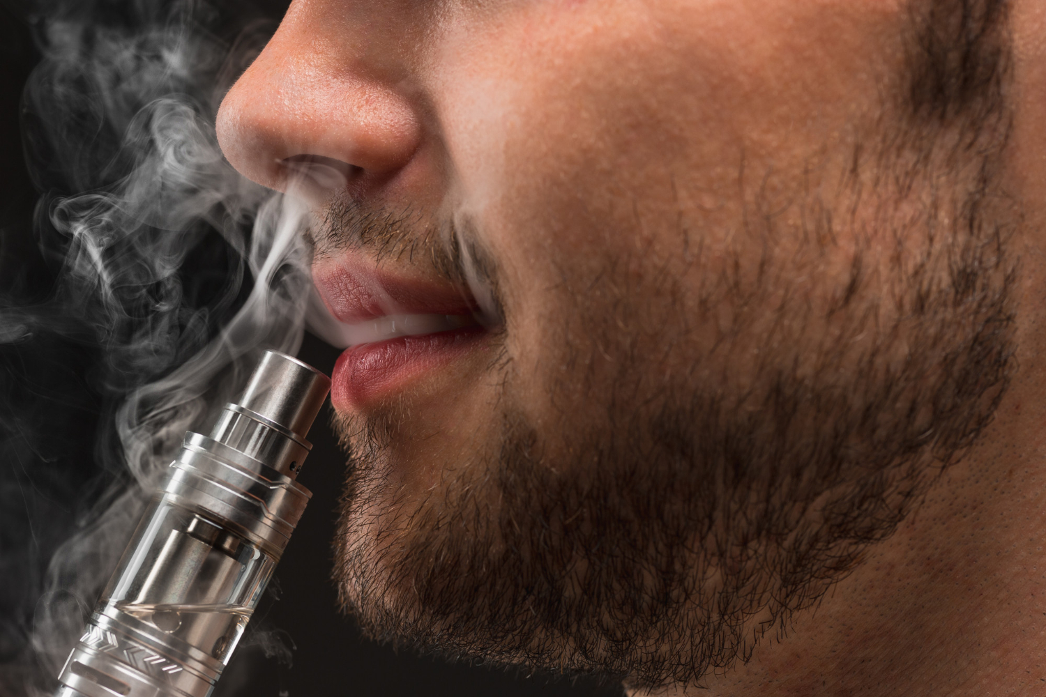 les diff&eacute;rents types de cigarettes &eacute;lectroniques